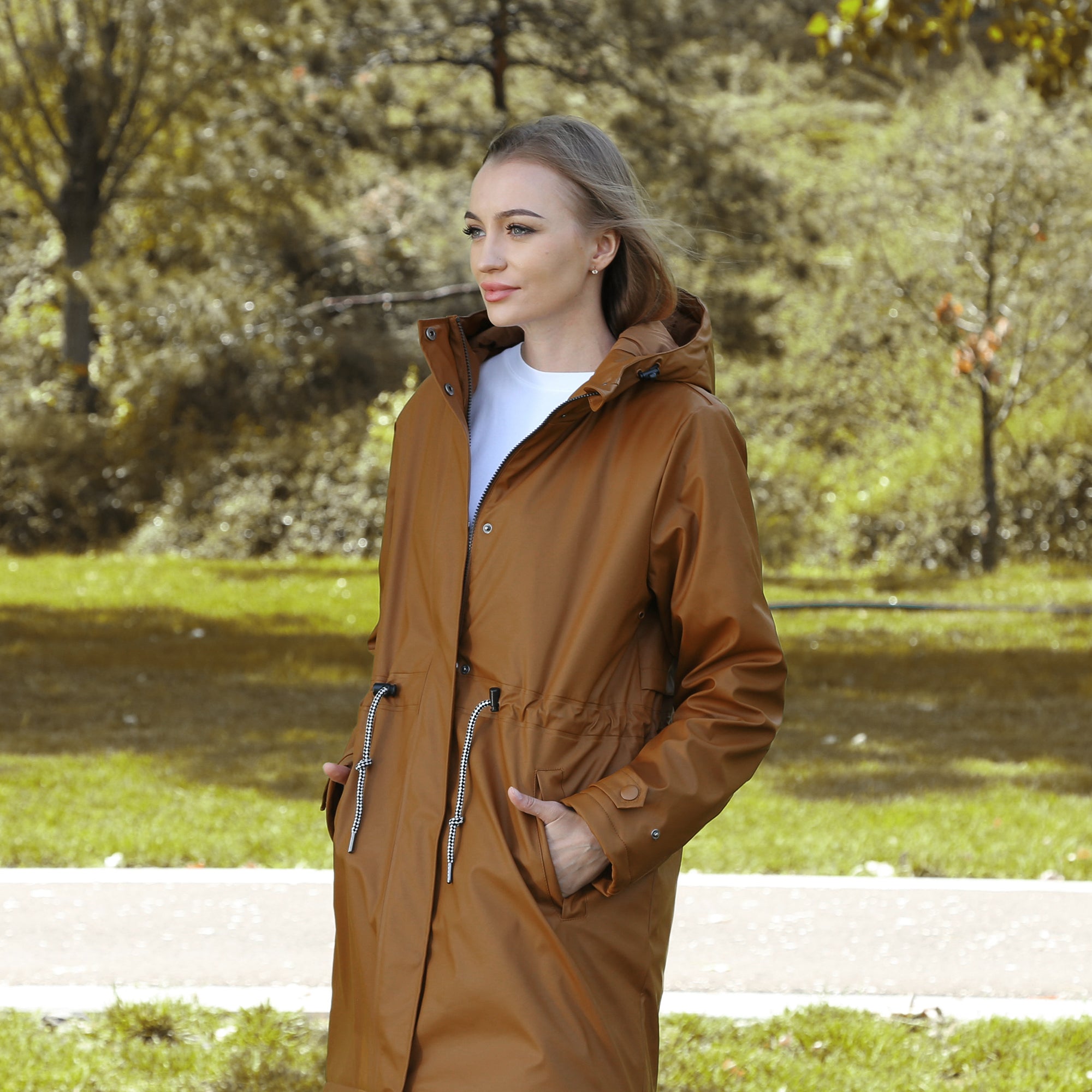 Dingy Weather - Hauptmerkmale der Herbst-Winter-Regenjacke PT02/Amy/Dora