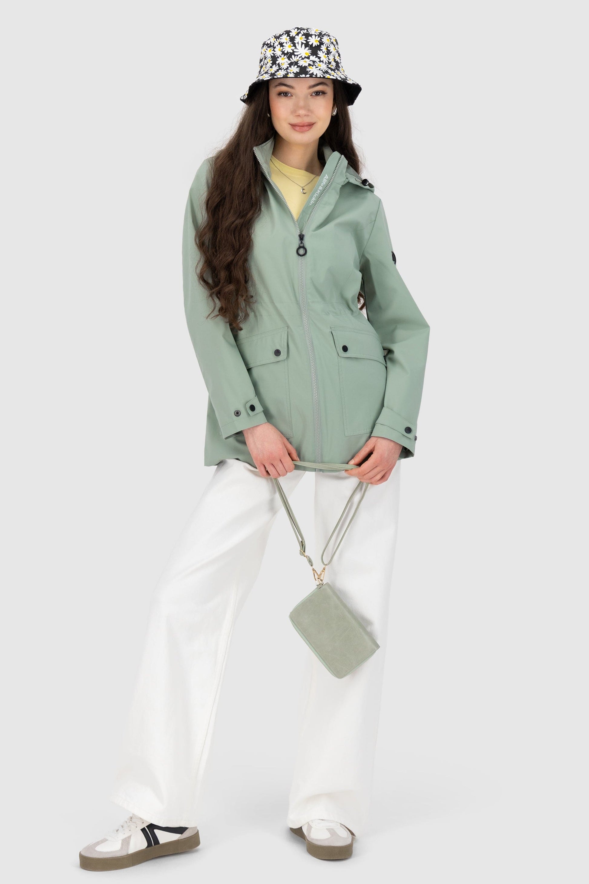 Alife & Kickin LeiaAK A Jacket