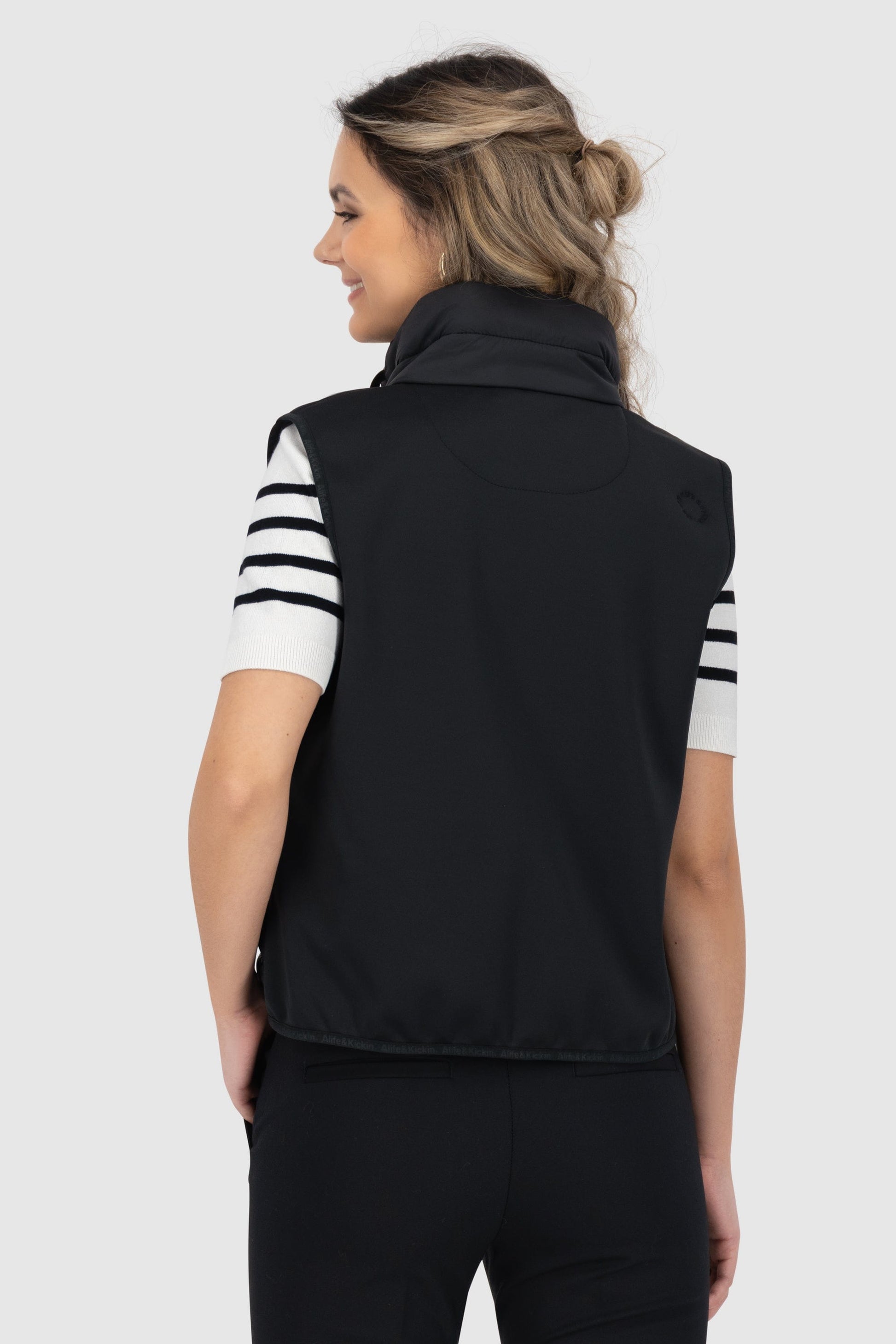Alife & Kickin RujaAK A Short Vest