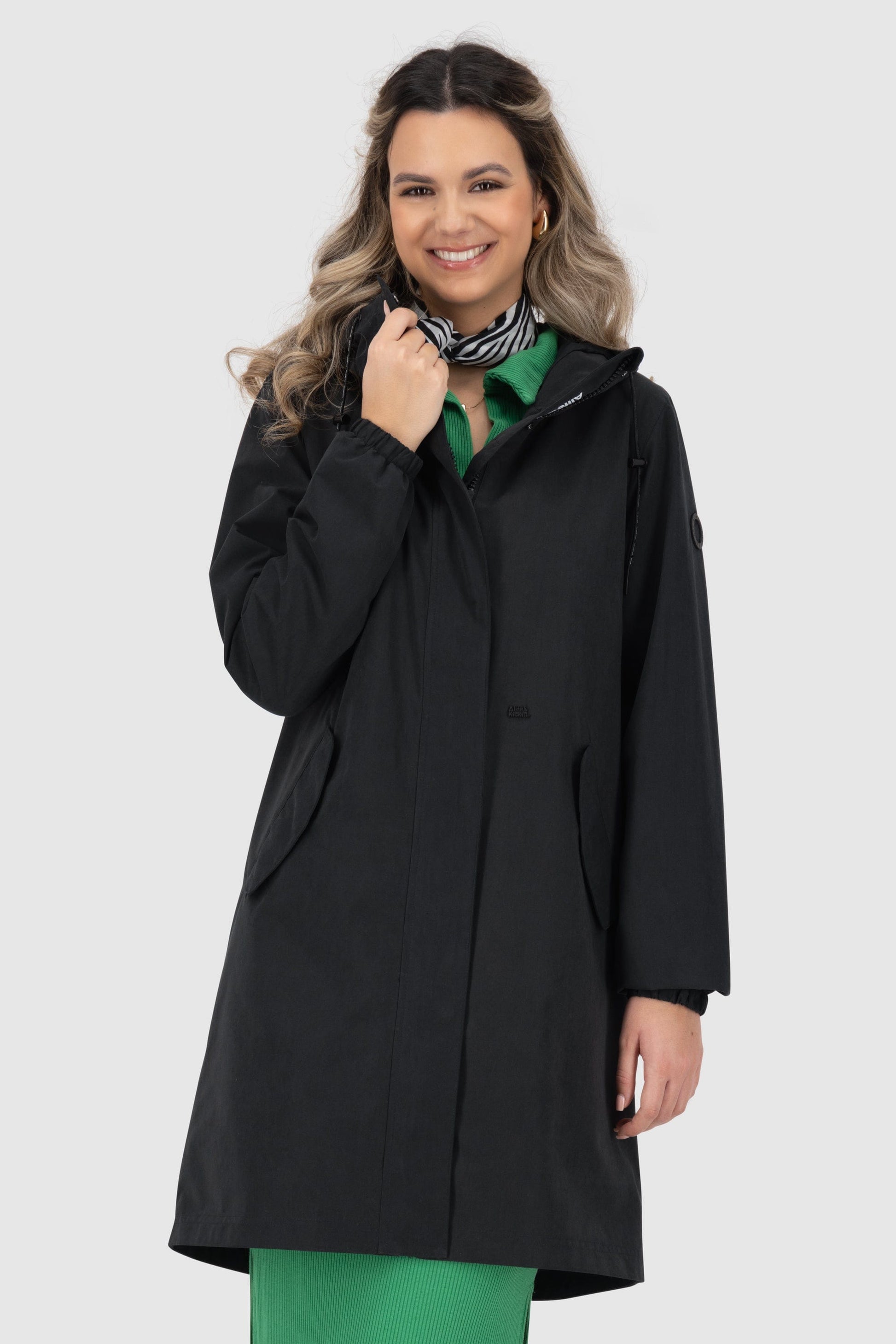 Black / XS Alife & Kickin FrizziAK A Parka